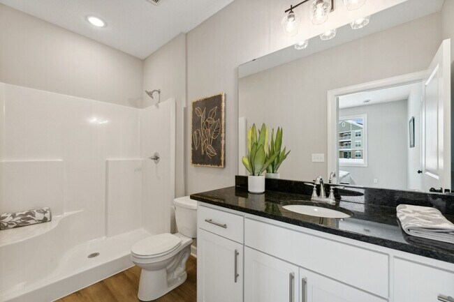 Foto del edificio - 13153 Berrywood Dr