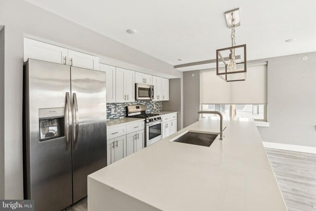 Building Photo - 1900 N 4th St