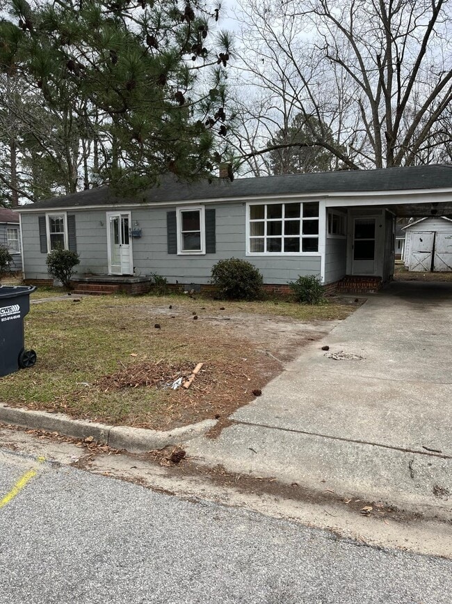 Building Photo - 808 Jaycee Terrace