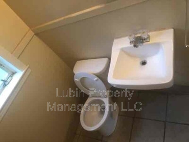 893 N Dunlap St, Memphis, TN 38107 Condo for Rent in Memphis, TN