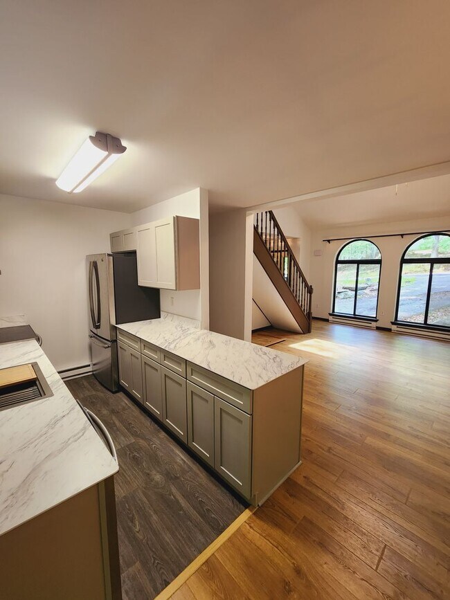 Building Photo - Great 3BR/2BA Home in the Amenity Filled P...