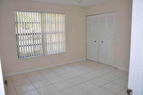 Building Photo - 3087 Inglewood Terrace