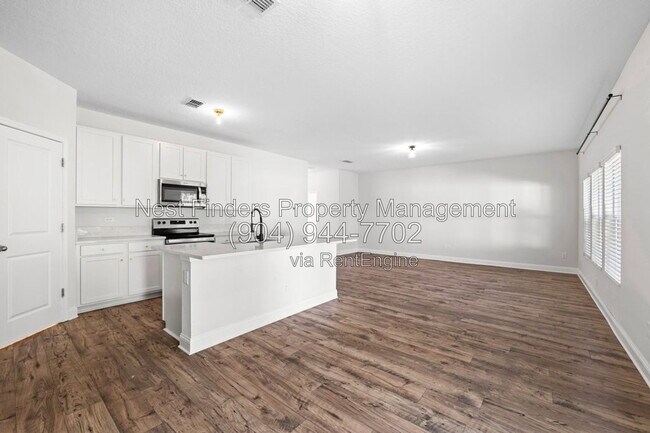 Foto del edificio - 2078 Dutton Island Oaks Wy