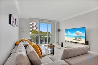 Building Photo - 3801 S Ocean Dr