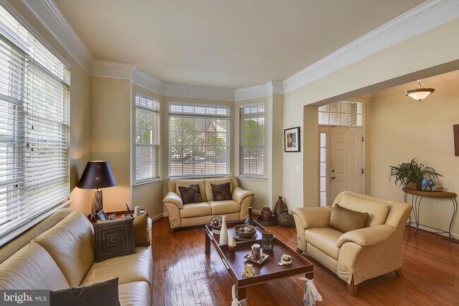 Foto del edificio - 6087 Piney Woods Ct