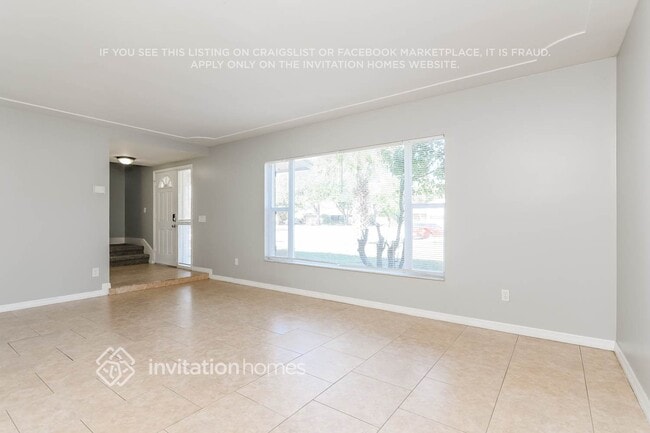 Foto del edificio - 2218 Winter Woods Blvd