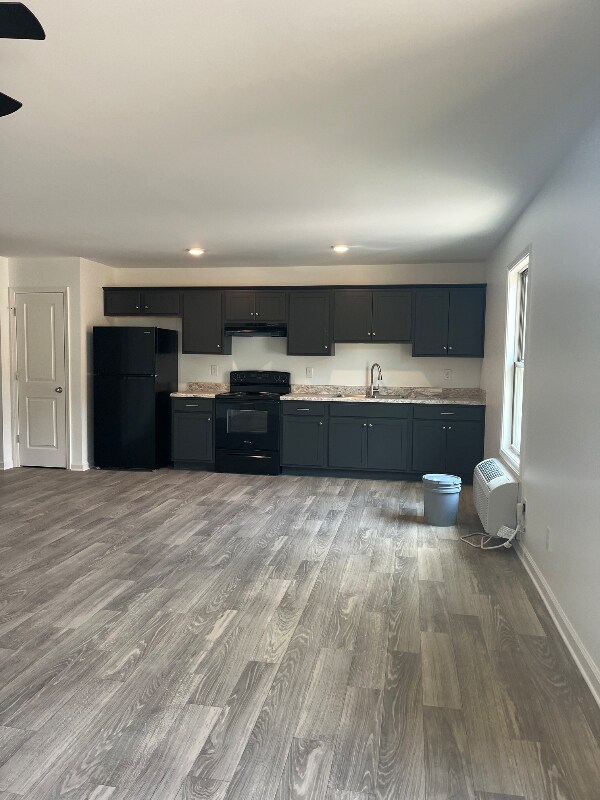 Building Photo - 10720 Clyde Buttrey Dr