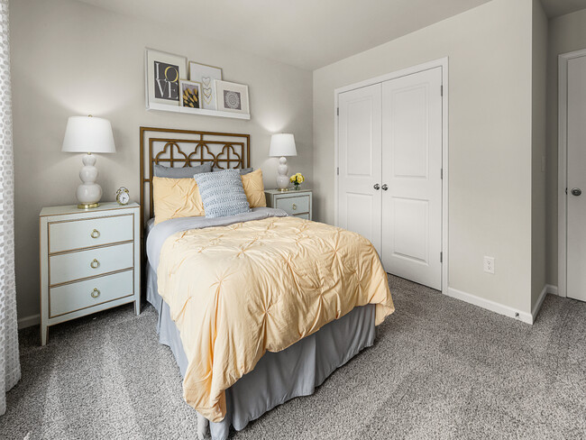Foto del edificio - 332 Squirrel Oaks Ln