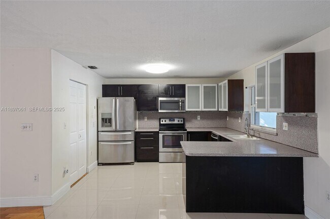 Foto del edificio - 8881 NW 189th Terrace