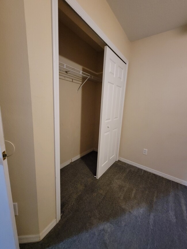 Foto del edificio - 2038 Blackston Ave