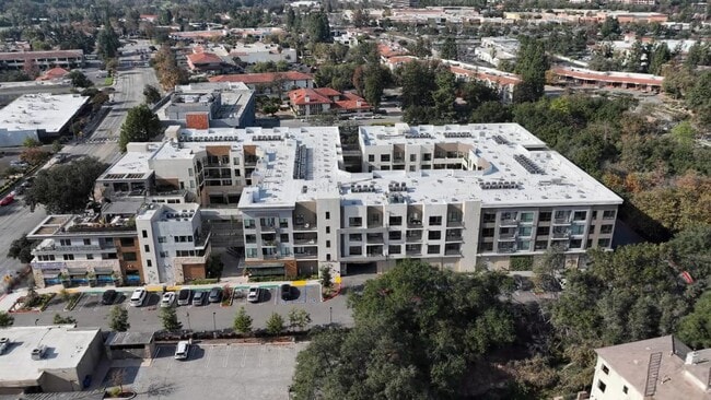  - Santal Thousand Oaks