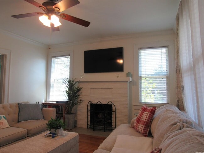 Foto del edificio - 4100 C