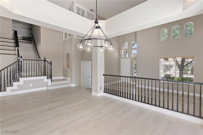 Building Photo - 424 Talisman Ct