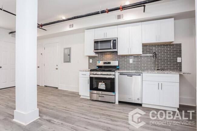 Foto del edificio - 678 Moreland Ave NE