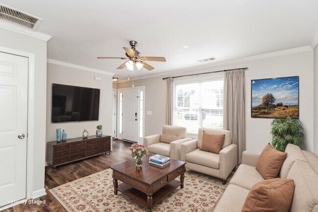 Foto del edificio - 6314 New Gate Dr