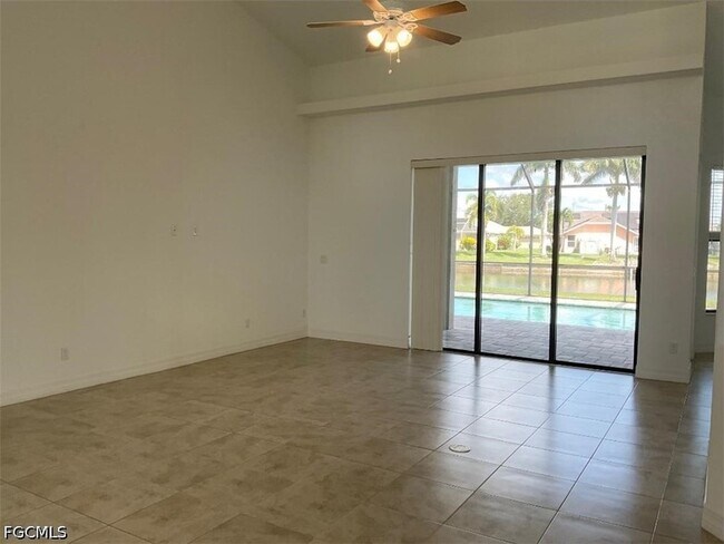 Foto del edificio - 509 SE 21st St