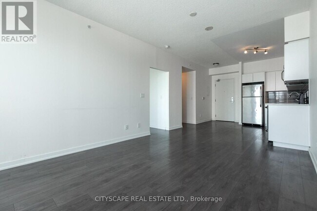 Photo du bâtiment - 150 E Liberty St