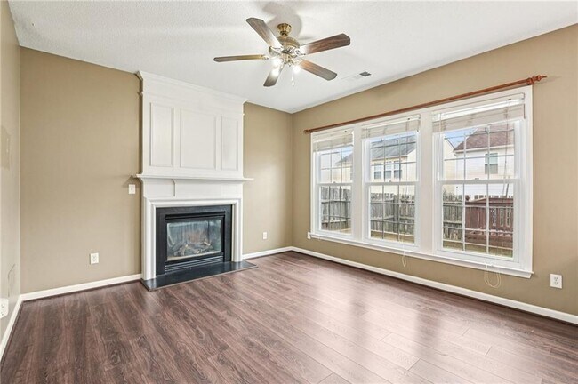 Building Photo - 1726 Taynton Cir