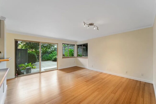 Foto del edificio - 2Bd/1Ba Seattle Condo