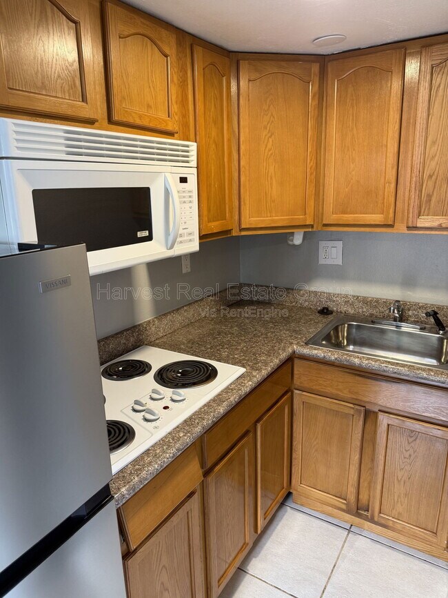 Foto del edificio - 2267 Huron Dr