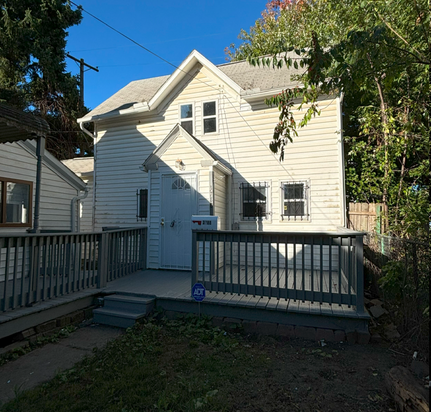 Foto principal - 3788 E 52nd St