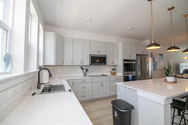Building Photo - 1486 Meadowlark Glen Rd