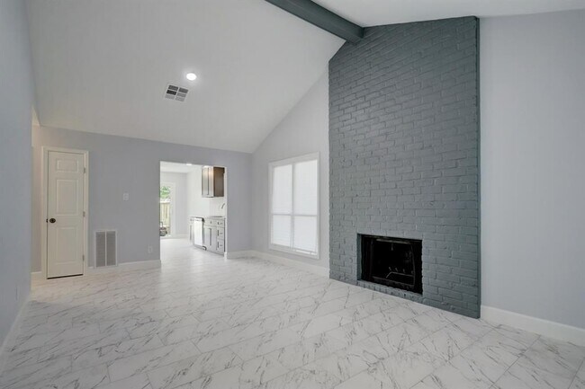 Building Photo - 9304 Tooley Dr