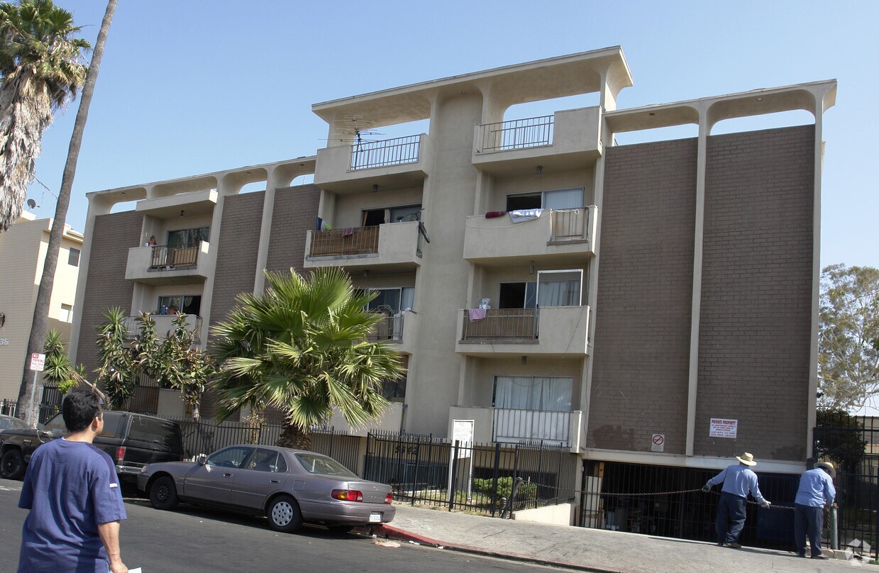Sierra Vista Apartments Apartments in Los Angeles, CA