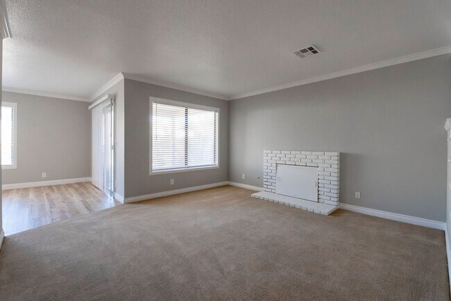 Building Photo - 5055 Stormy Cir