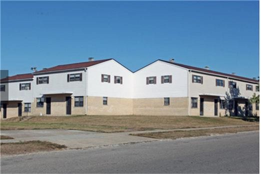 Primary Photo - 2021 Palisades Dr