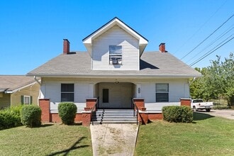 Building Photo - 1939 McCalla Ave