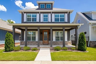 Building Photo - 324 Gardens Ln
