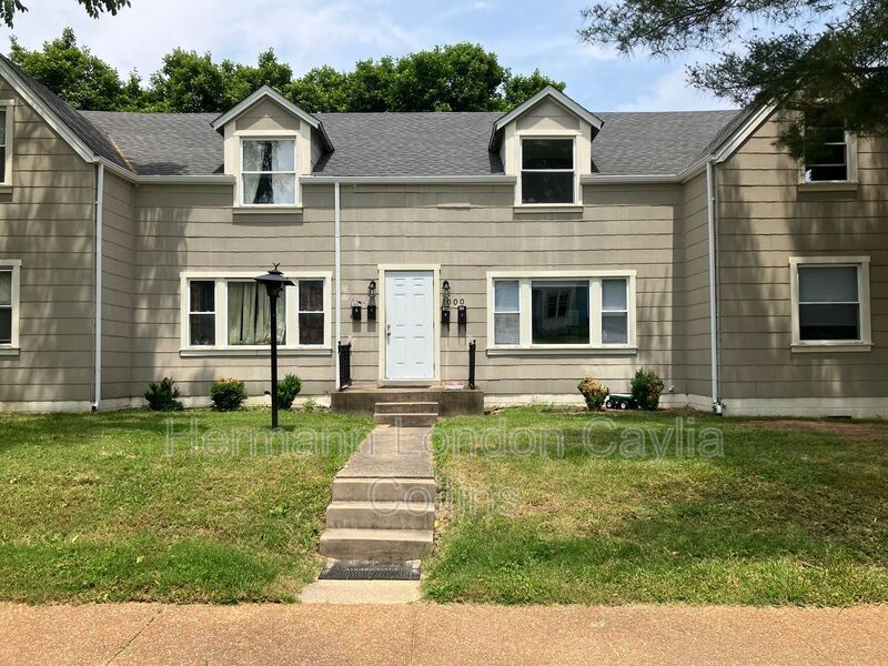 Primary Photo - 1000 Jackson St
