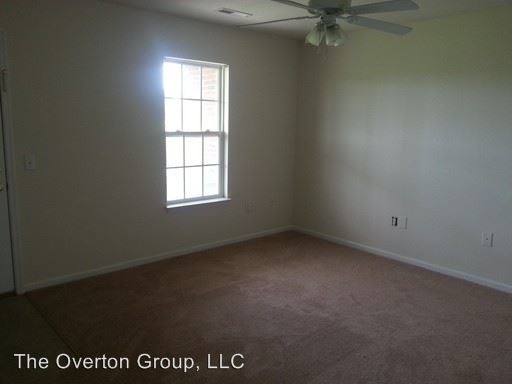 Foto del edificio - 2074 Old Firetower Rd