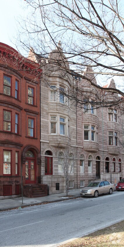 Building Photo - 1704 Eutaw Pl