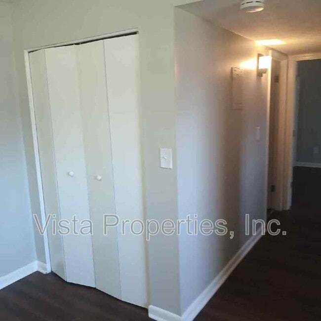 Building Photo - 1603 Gagel Ave