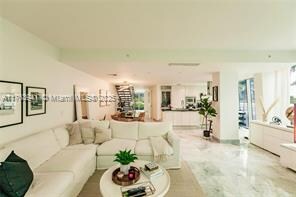 Foto del edificio - 2950 NE 188th St