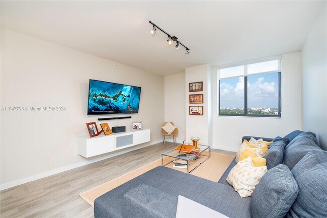 Foto del edificio - 999 SW 1st Ave