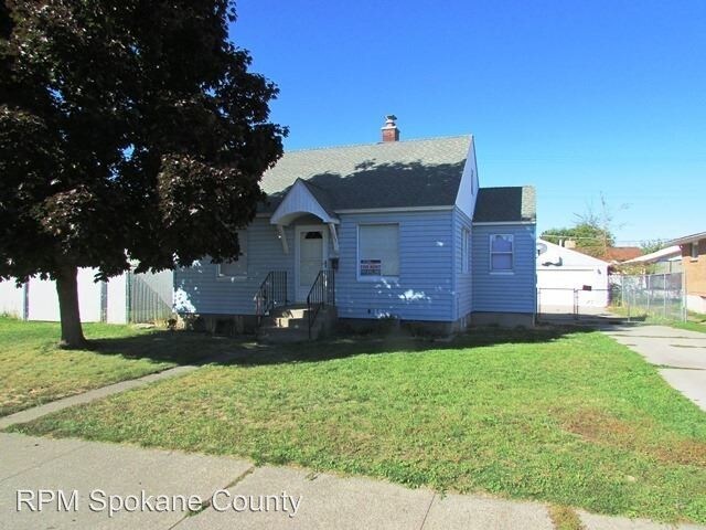 Primary Photo - 111 E Longfellow Ave