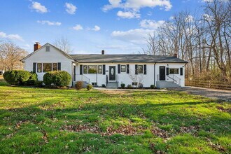 Building Photo - 8570 Penns Hill Rd