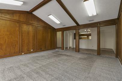 Building Photo - 400 Tiffany Trail
