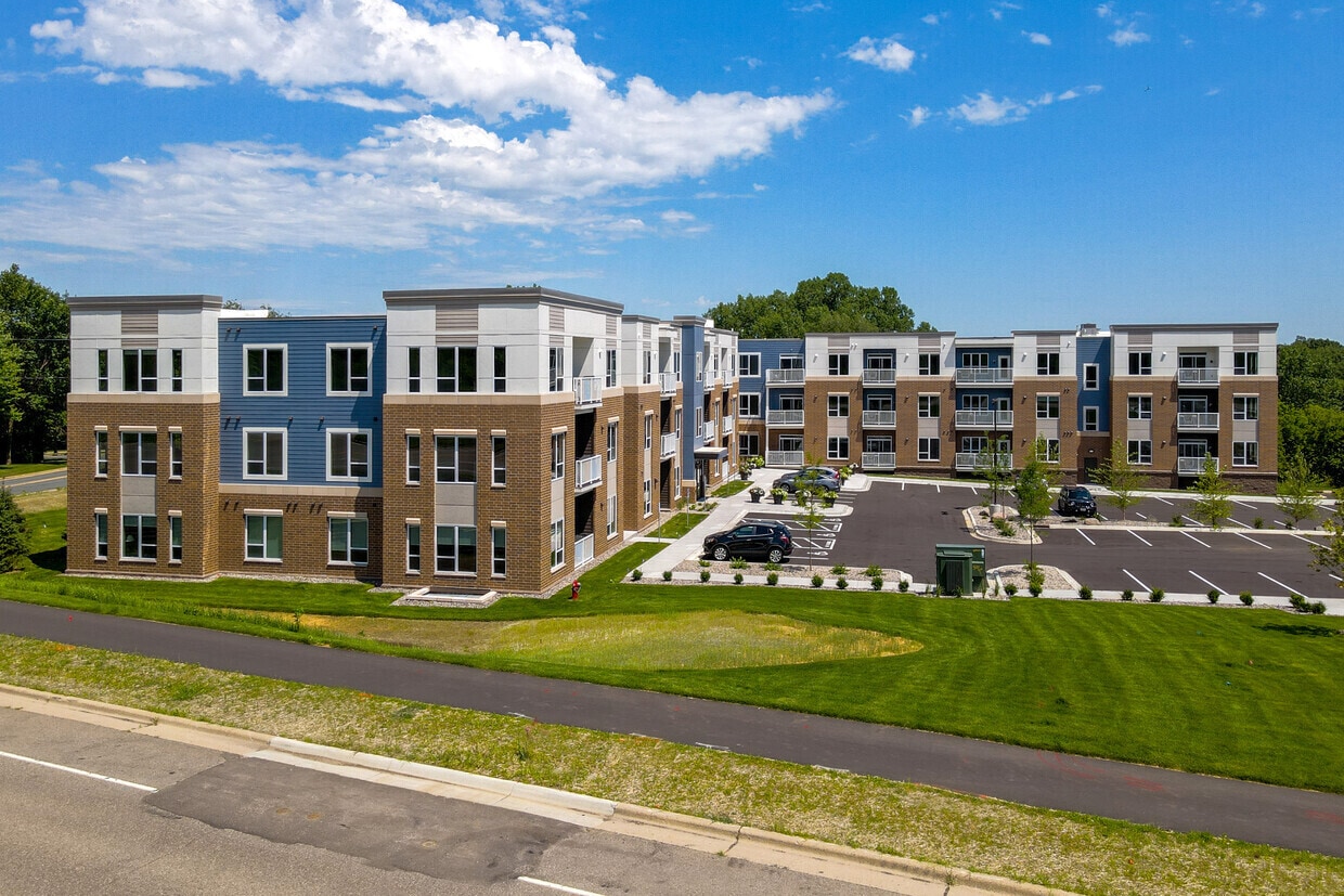 The Heights of Mendota 55+ Apartments in Mendota Heights, MN