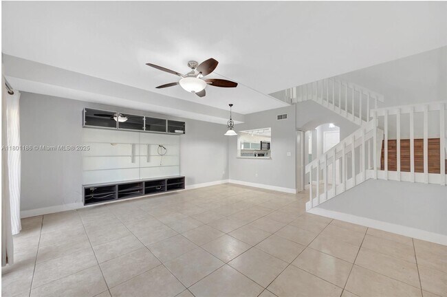 Foto del edificio - 11845 SW 99th St