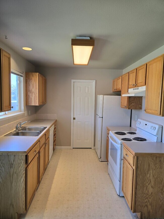 Foto del edificio - Wonderful Townhome
