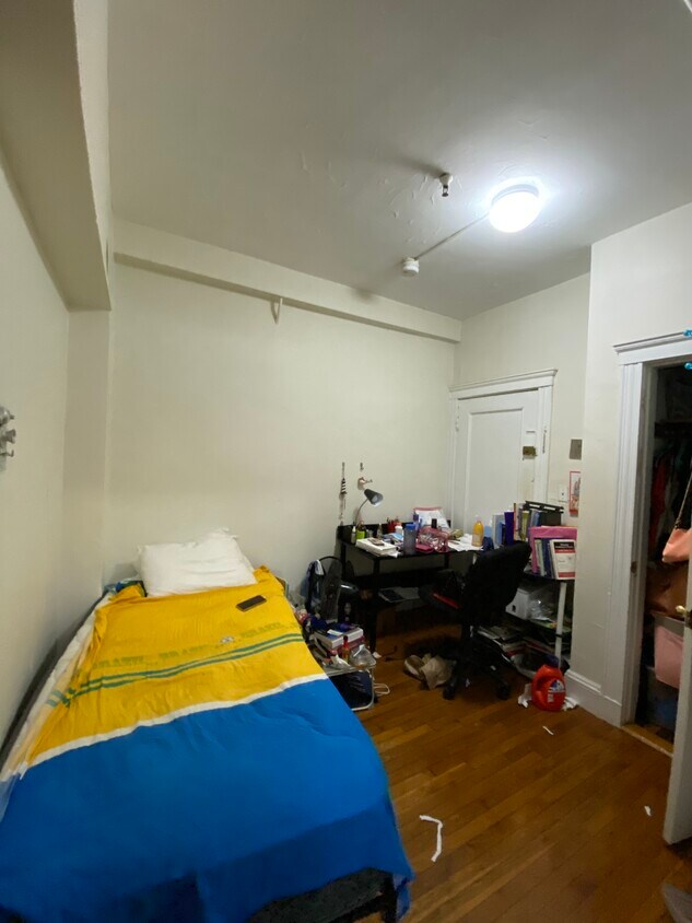 Foto principal - 120 Washington St