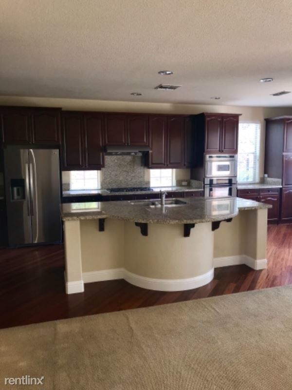 Foto del edificio - 4 br, 4 bath House - 383 Carpenter Hill Rd