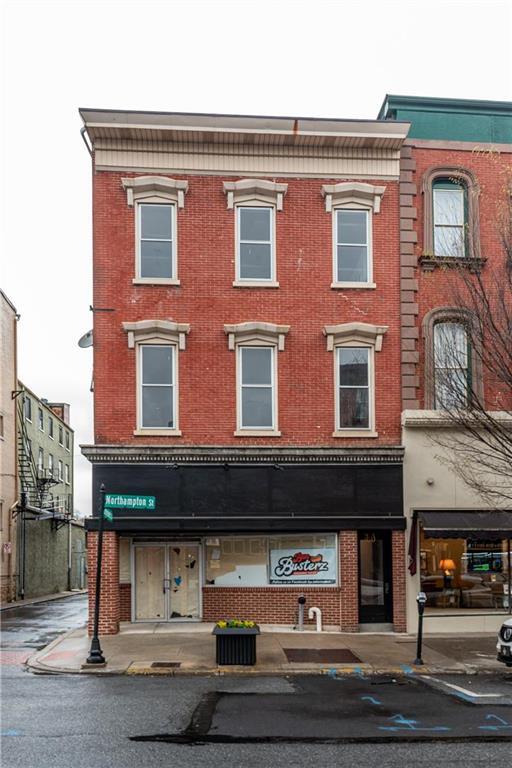 Primary Photo - 233 Northampton St