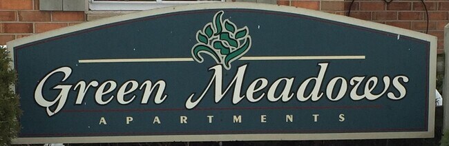 Foto del edificio - Green Meadows Apartments-Fond du Lac