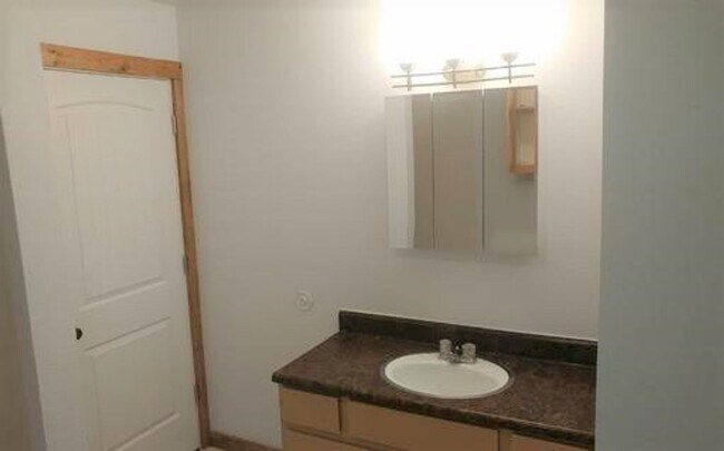 Building Photo - 5603 Ebb Way