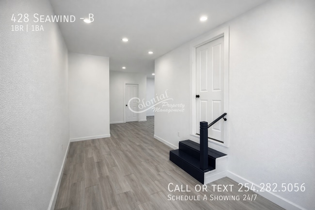Building Photo - 428 Seawind-B